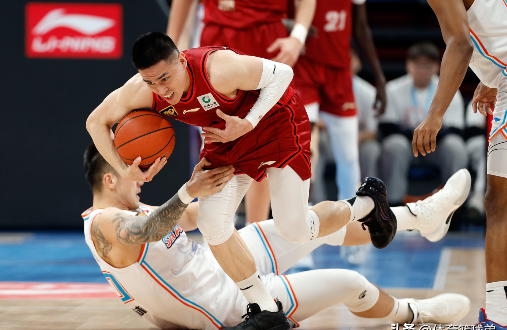 乐鱼官网-竞争得很激烈  第2张