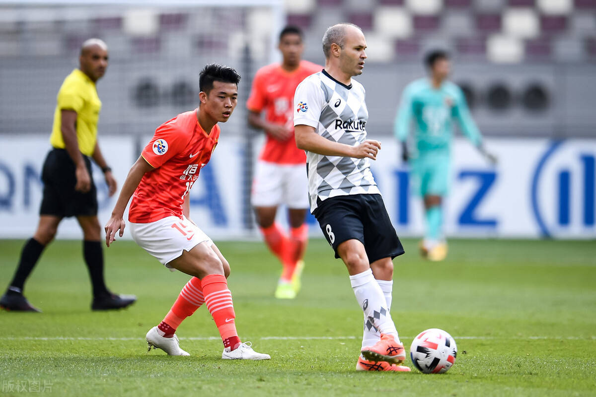 乐鱼官网-东亚龙队夺冠,亚冠比赛引人注目的是谁  第2张