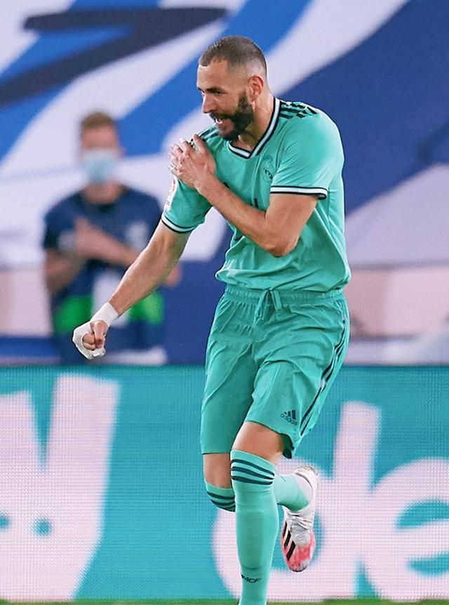 Leyu-皇家社会主帅因不满裁判而被罚款(皇家社会主帅因不满裁判而被罚款的是谁)  第2张